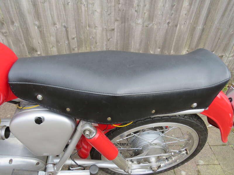 1962 Moto Guzzi 125 STORNELLO