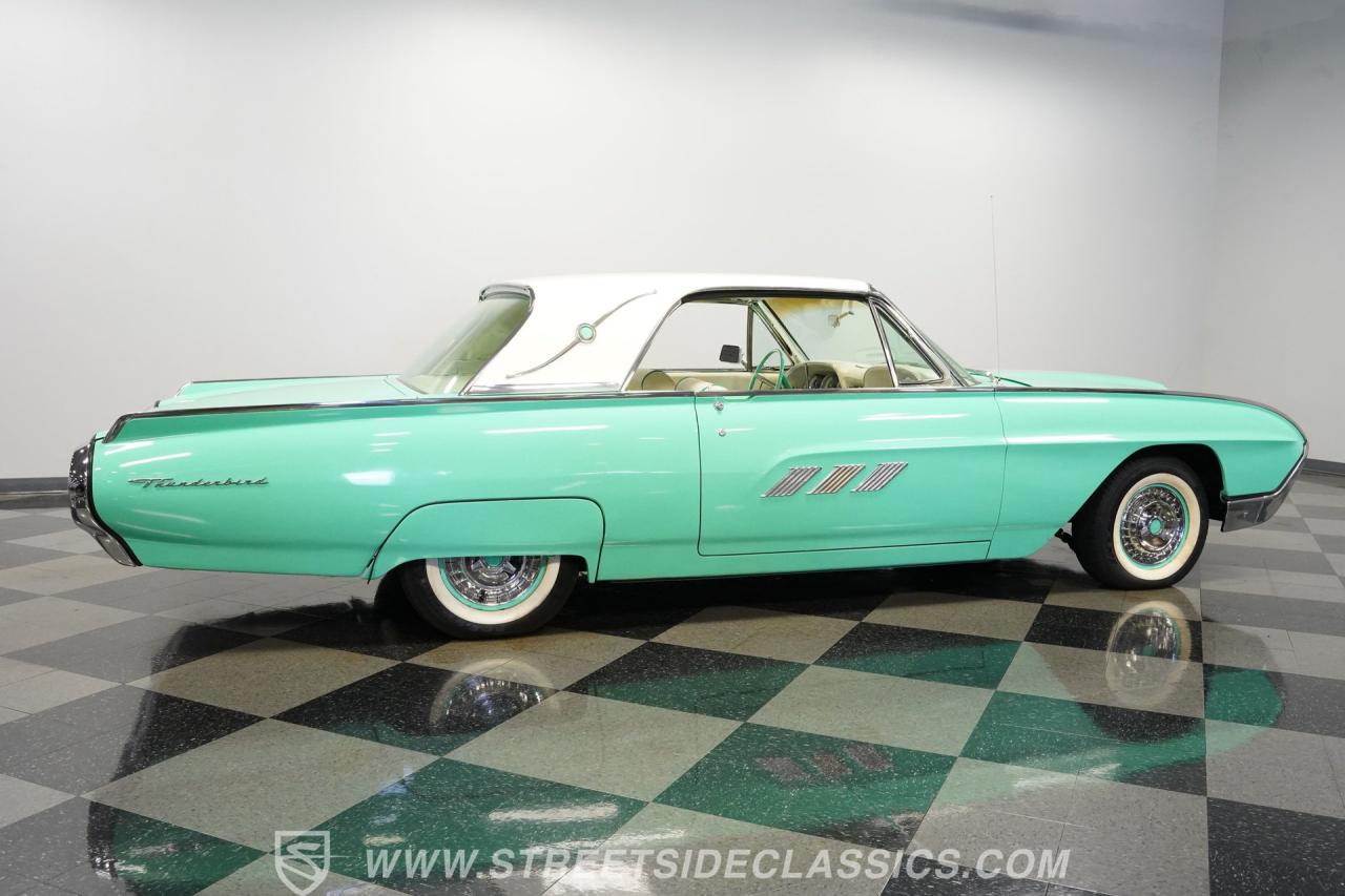 1963 Ford Thunderbird Landau