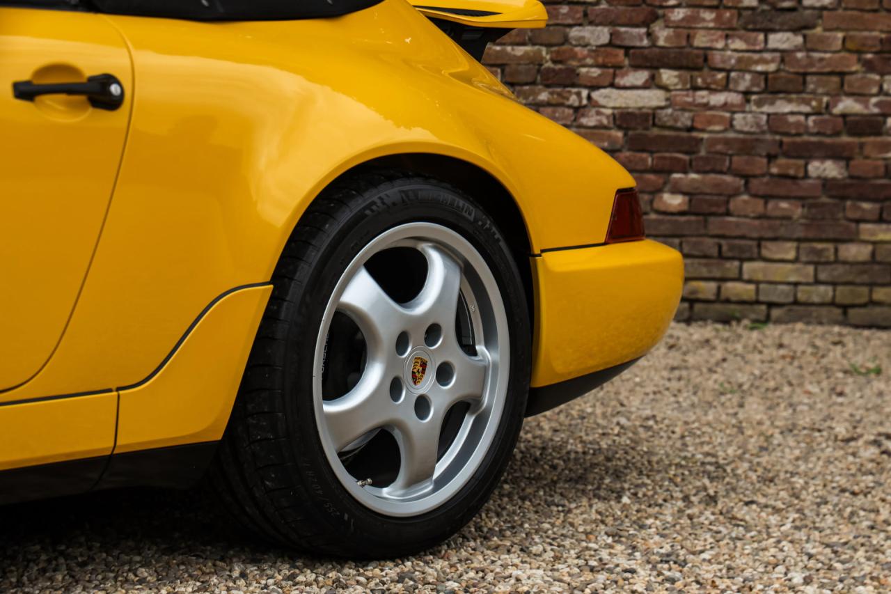 1993 Porsche 964 Speedster Small Body &ldquo;49.000 kms - Speedgelb&rdquo;