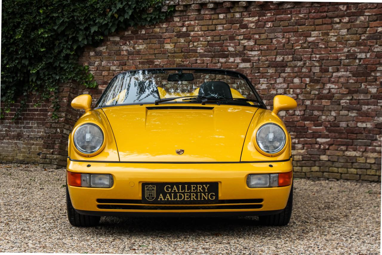 1993 Porsche 964 Speedster Small Body &ldquo;49.000 kms - Speedgelb&rdquo;