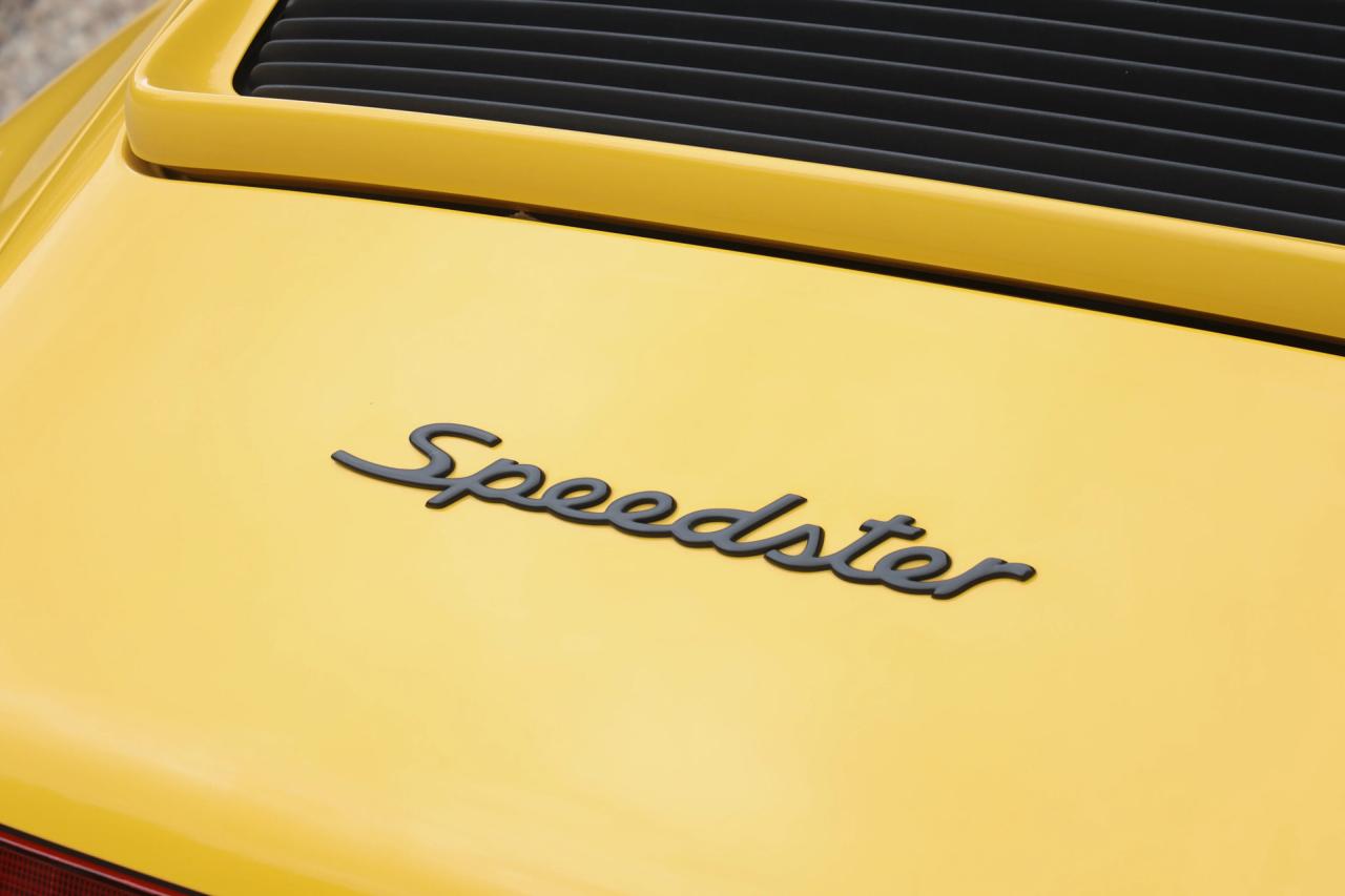 1993 Porsche 964 Speedster Small Body &ldquo;49.000 kms - Speedgelb&rdquo;