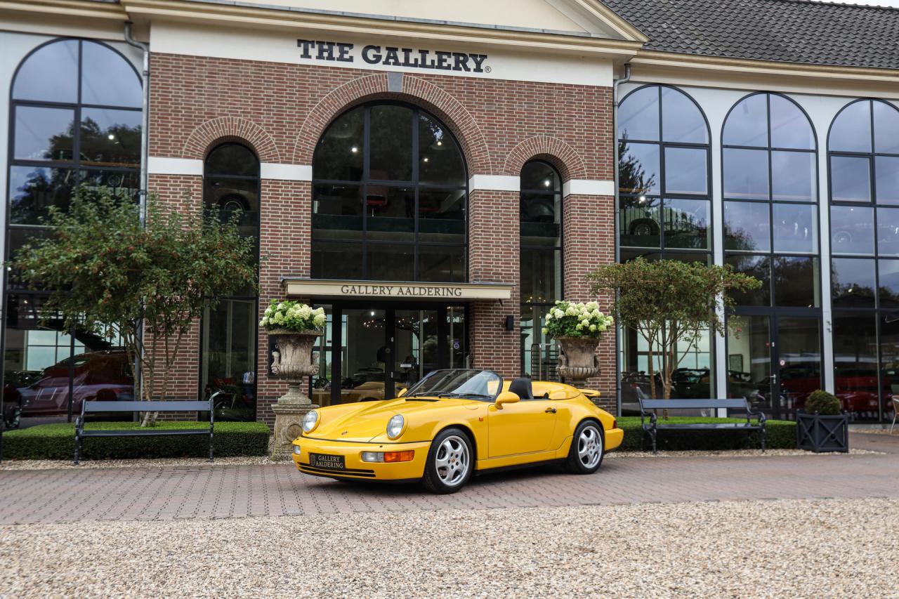 1993 Porsche 964 Speedster Small Body &ldquo;49.000 kms - Speedgelb&rdquo;