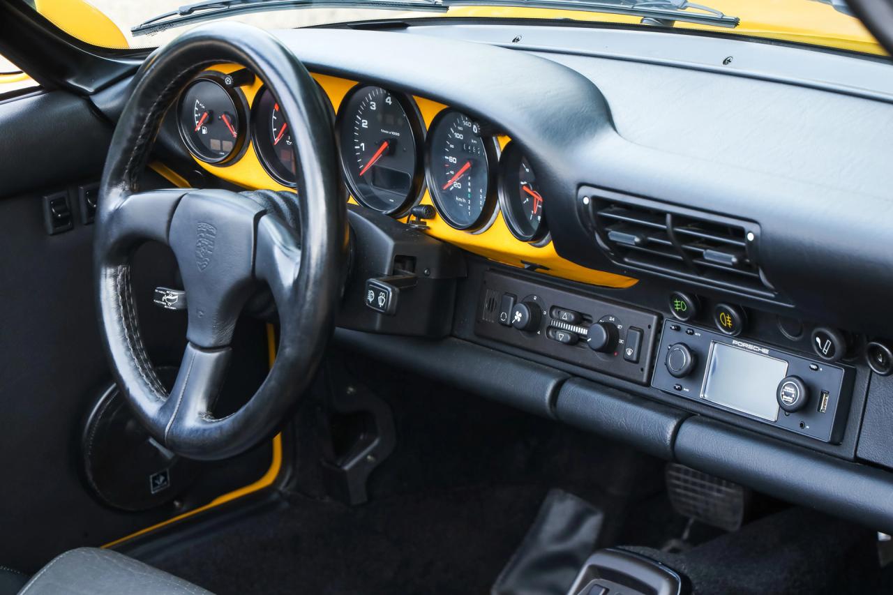 1993 Porsche 964 Speedster Small Body &ldquo;49.000 kms - Speedgelb&rdquo;