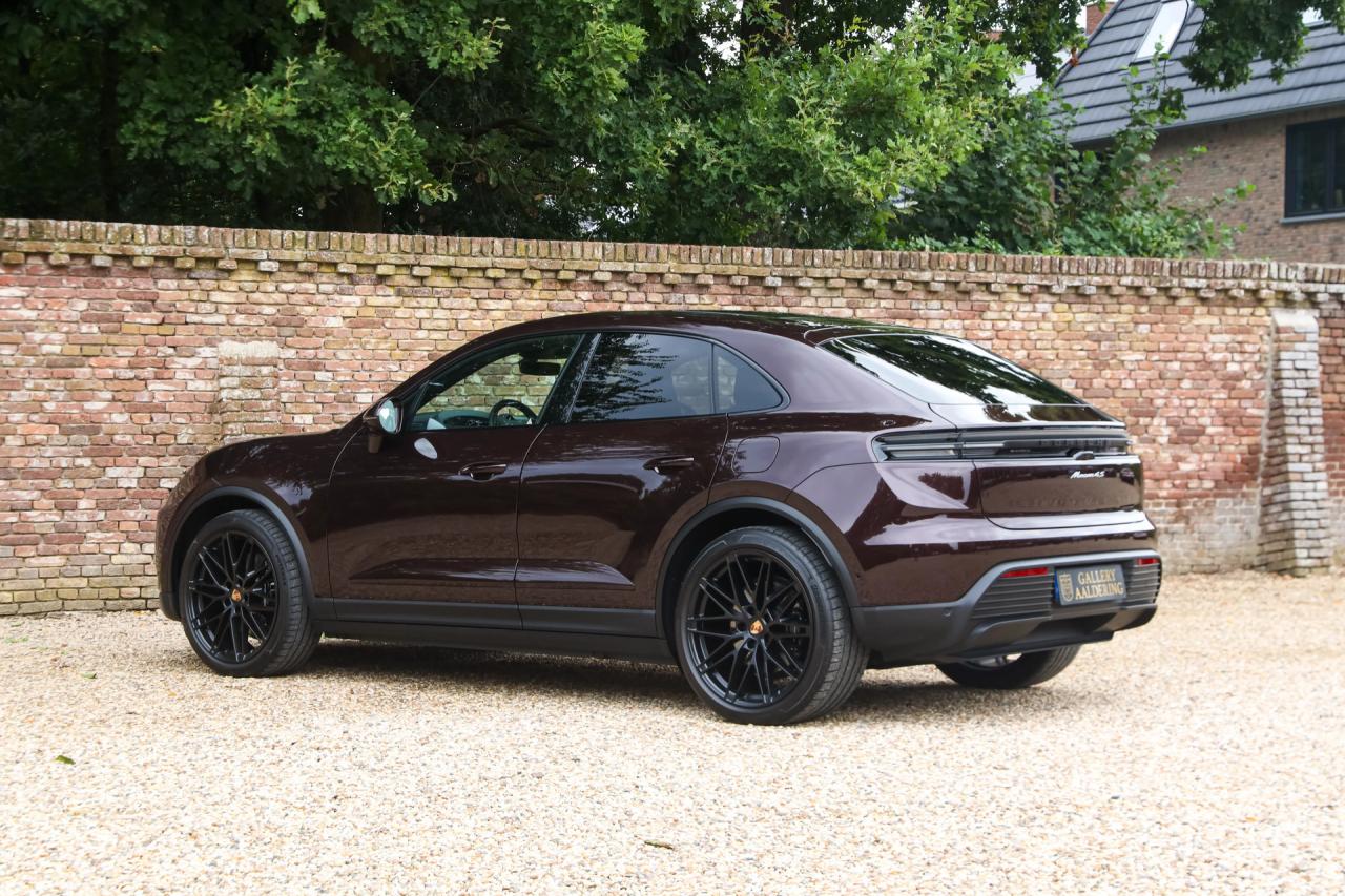 2025 Porsche Macan 4S &ldquo;Copper Ruby Metallic&rdquo; PRICE INCL. VAT