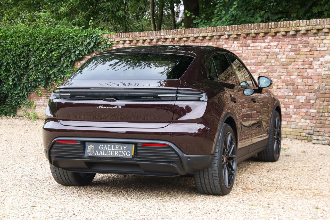 2025 Porsche Macan 4S &ldquo;Copper Ruby Metallic&rdquo; PRICE INCL. VAT