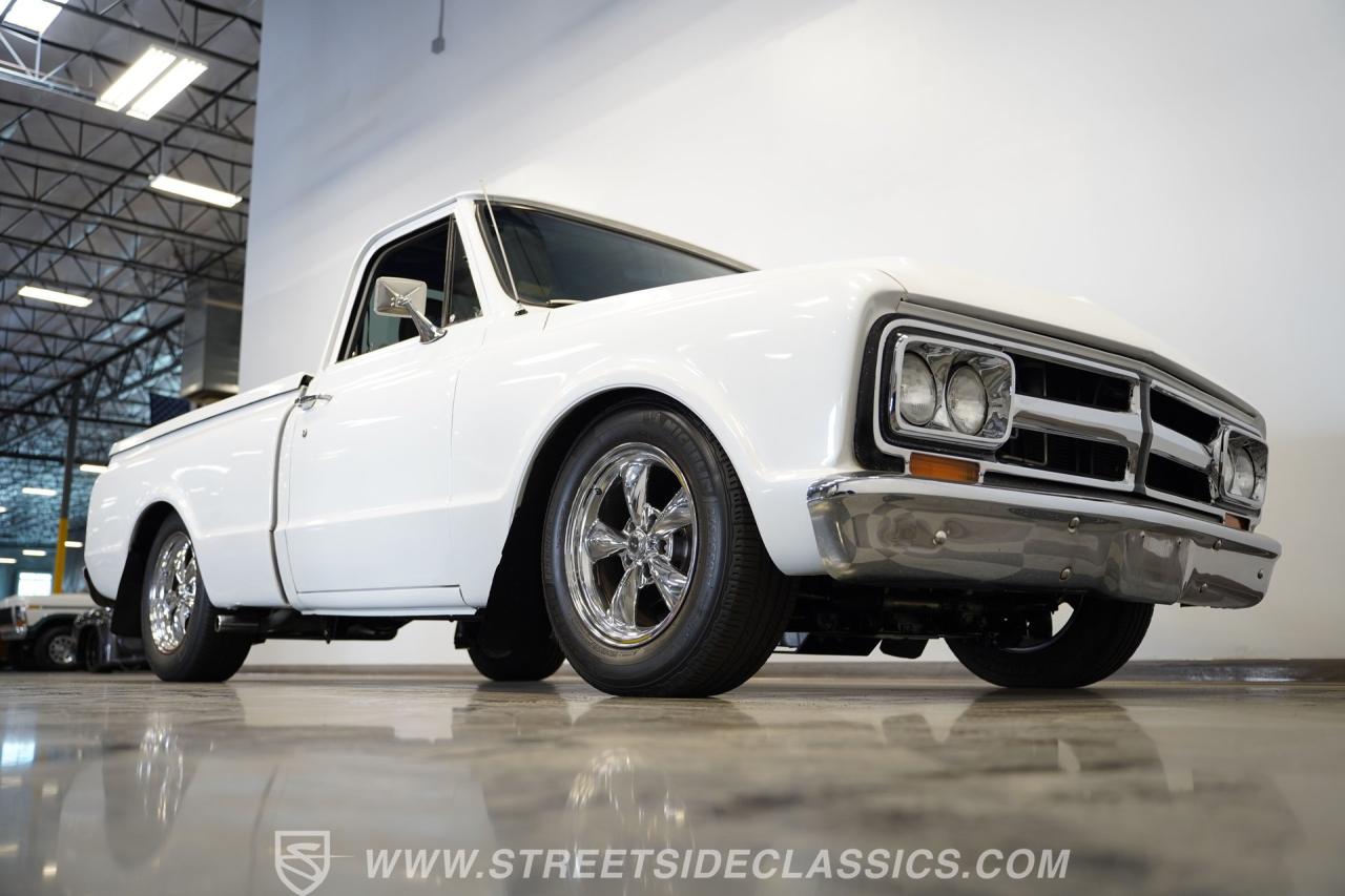 1968 GMC C10 Restomod