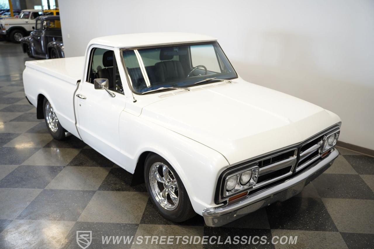 1968 GMC C10 Restomod