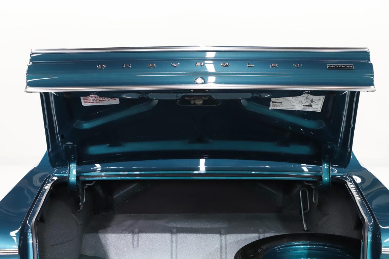 1965 Chevrolet Chevelle 300 Deluxe
