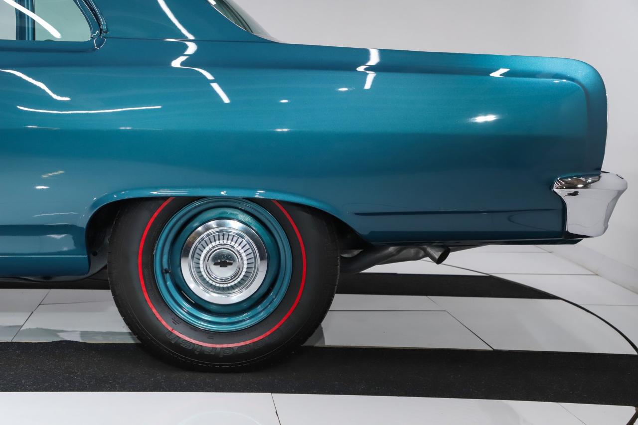1965 Chevrolet Chevelle 300 Deluxe