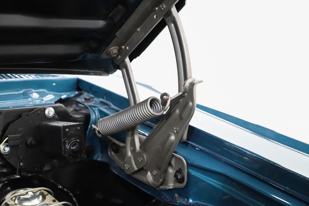 1965 Chevrolet Chevelle 300 Deluxe