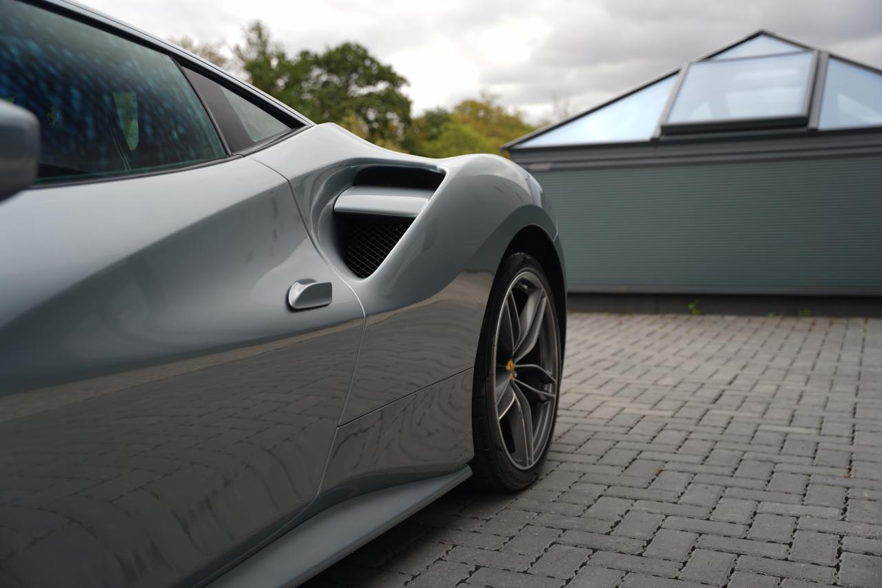 2017 Ferrari 488