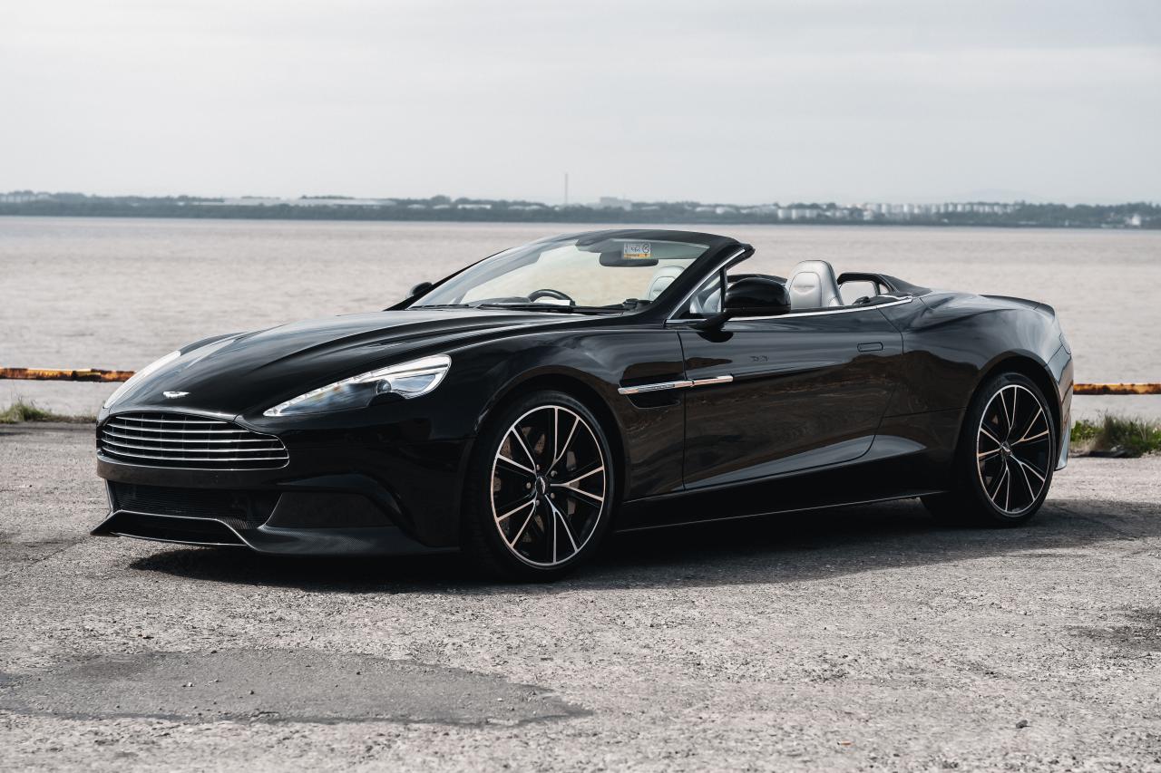 2015 Aston Martin Vanquish Volante