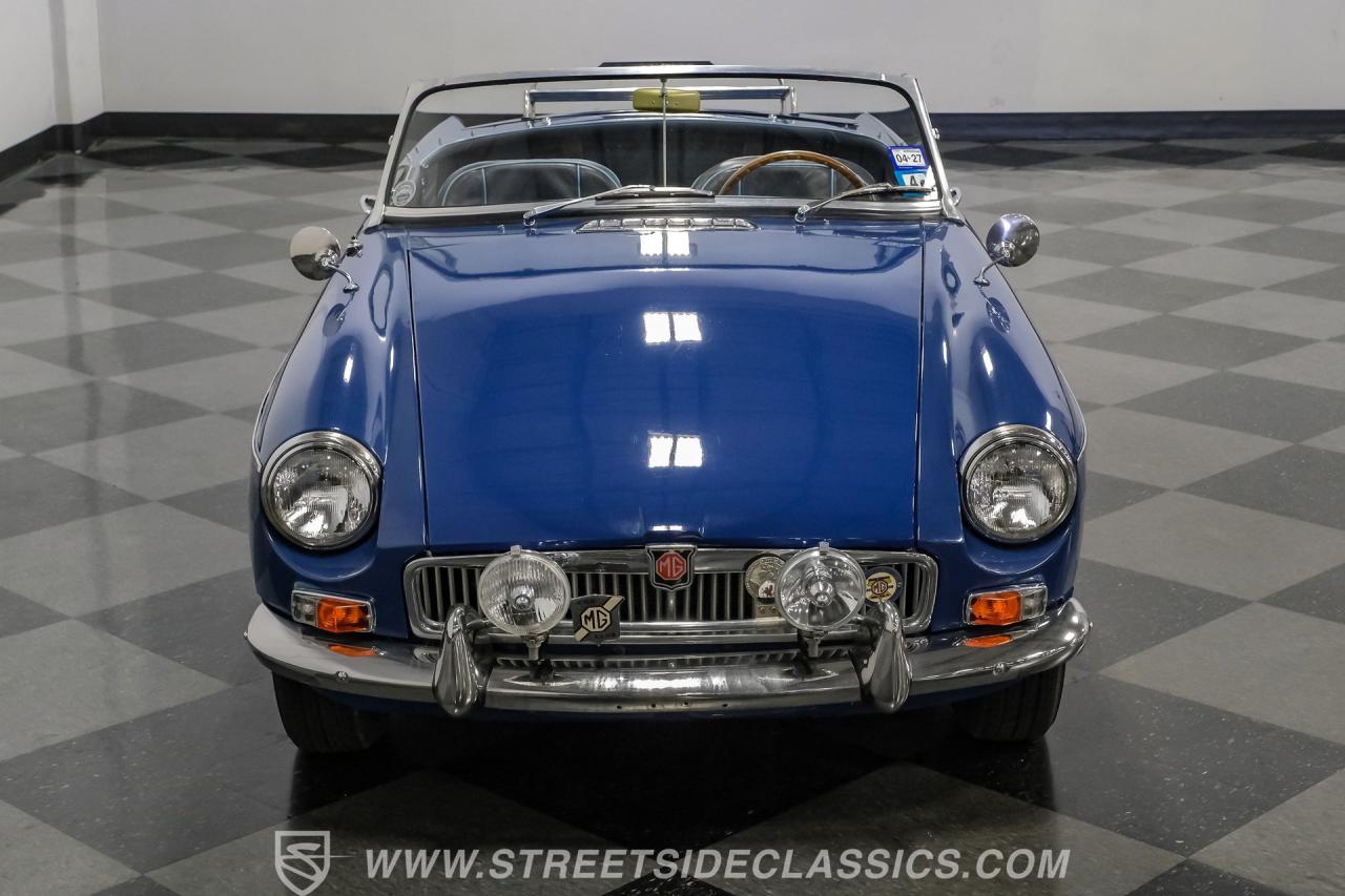 1966 MG MGB