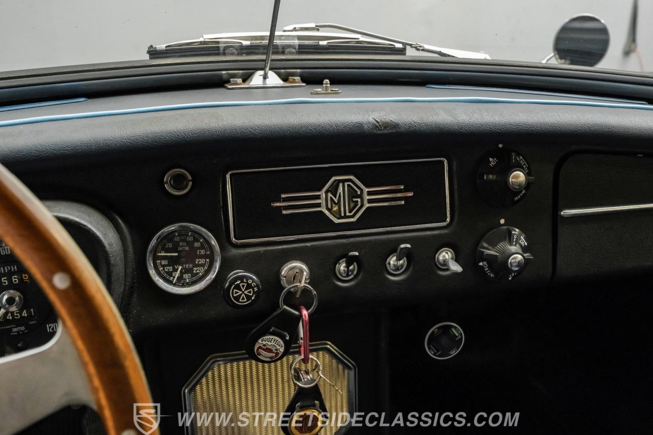 1966 MG MGB