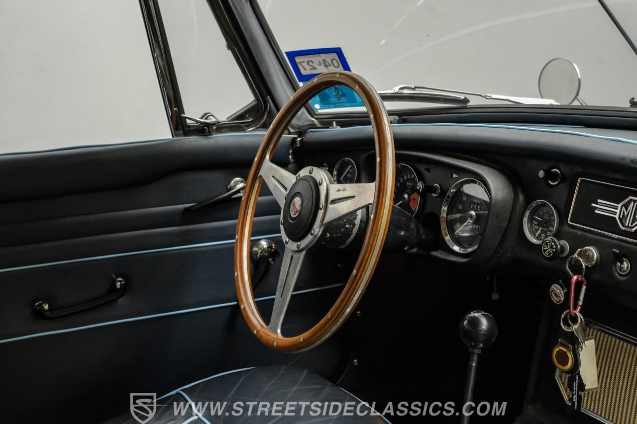1966 MG MGB
