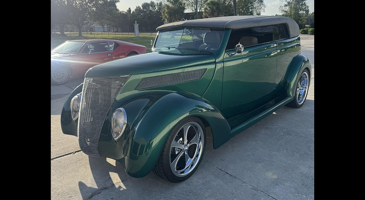 1937 Ford PHAETON