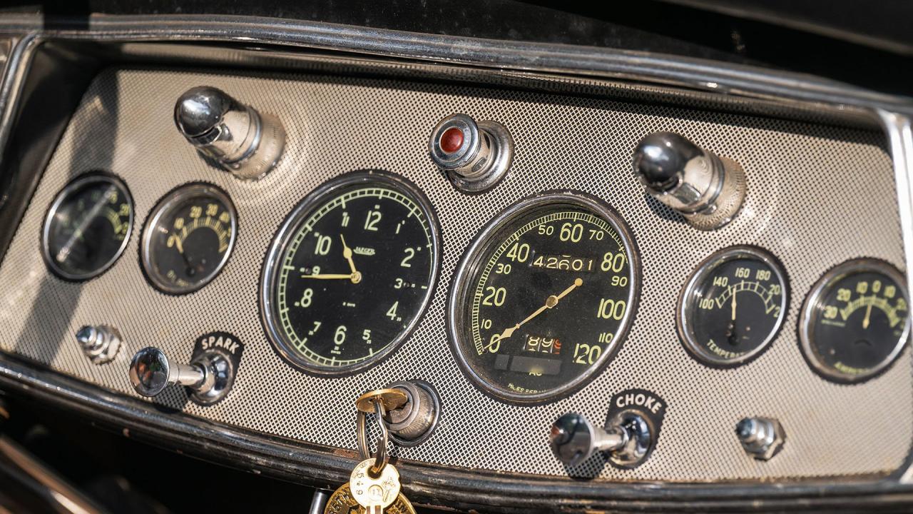 1930 Cadillac V-16 Series 452 All-Weather Phaeton by Fleetwood