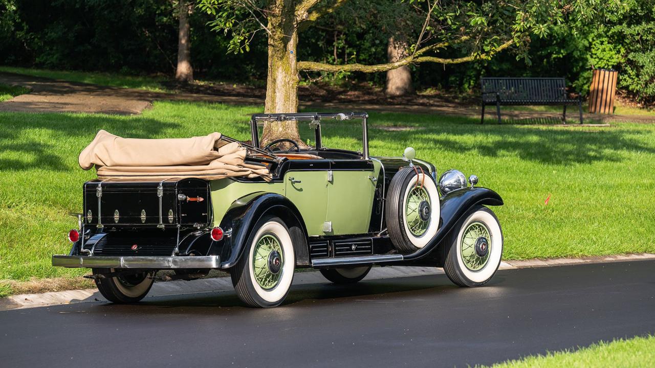 1930 Cadillac V-16 Series 452 All-Weather Phaeton by Fleetwood
