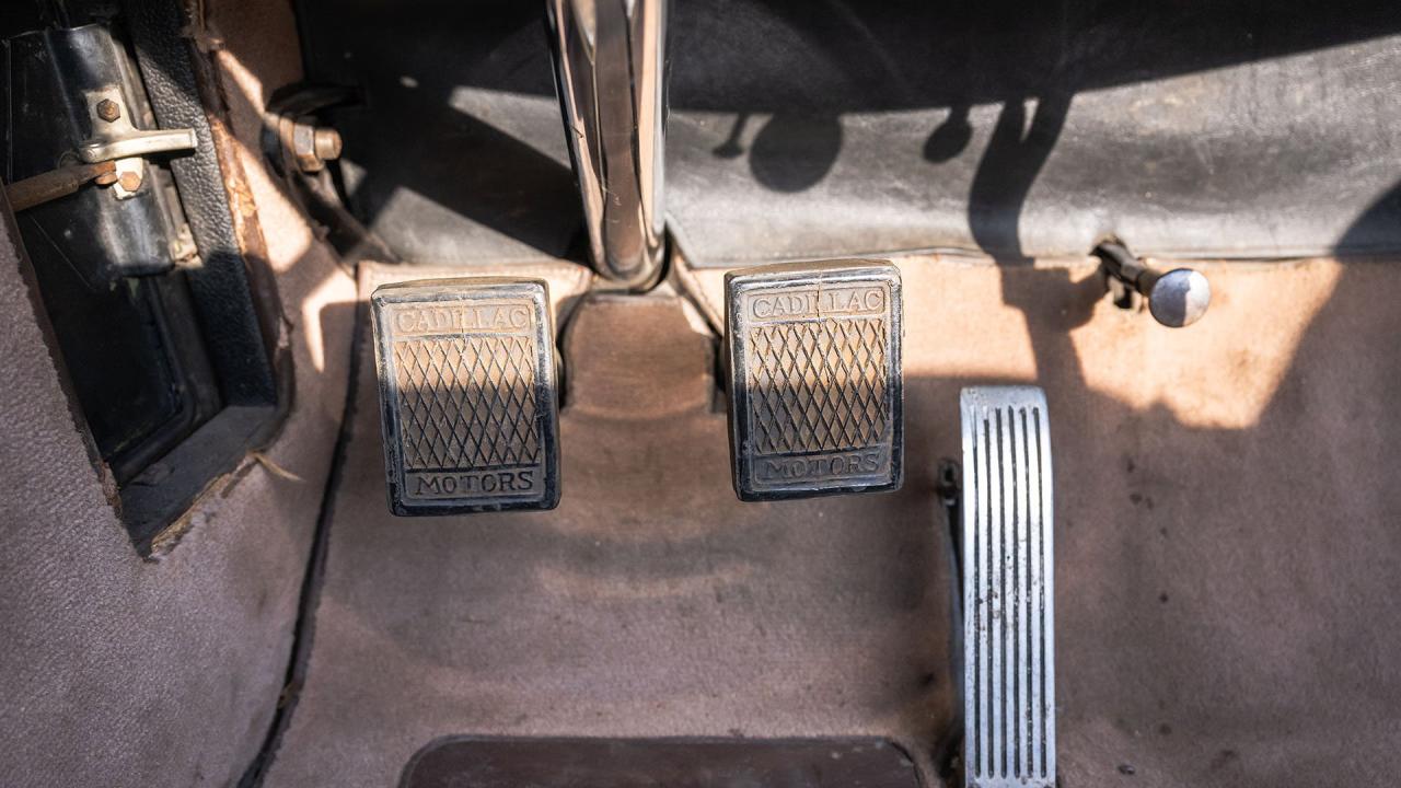 1930 Cadillac V-16 Series 452 All-Weather Phaeton by Fleetwood