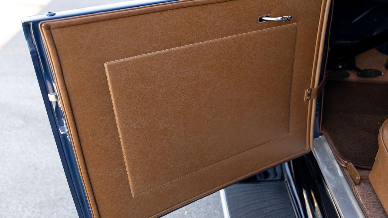 1931 Ford Model A De Luxe 2-Door Phaeton
