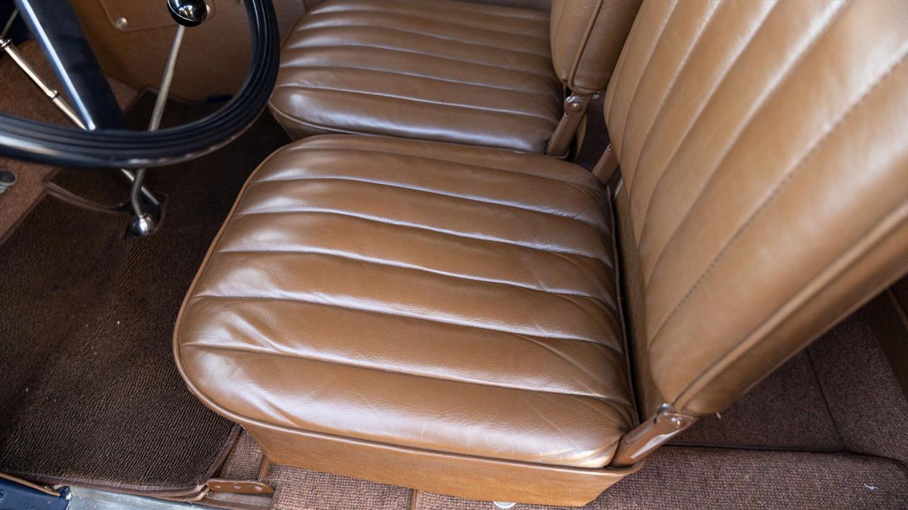 1931 Ford Model A De Luxe 2-Door Phaeton