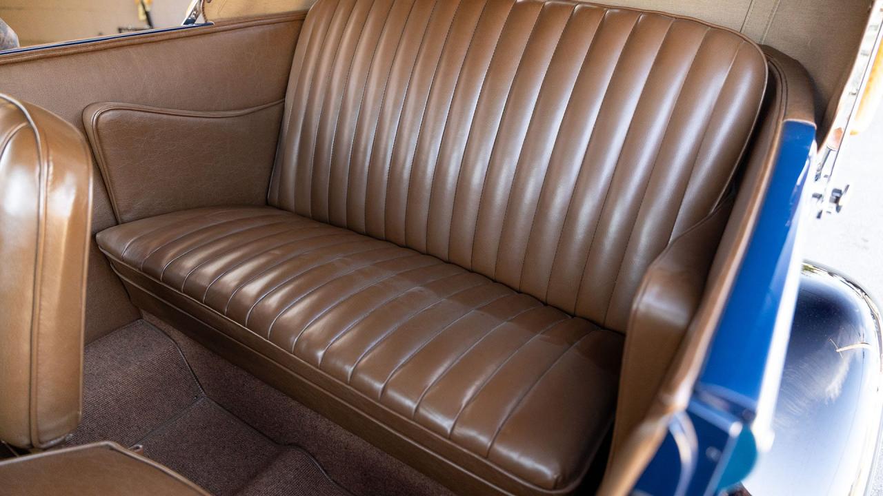 1931 Ford Model A De Luxe 2-Door Phaeton