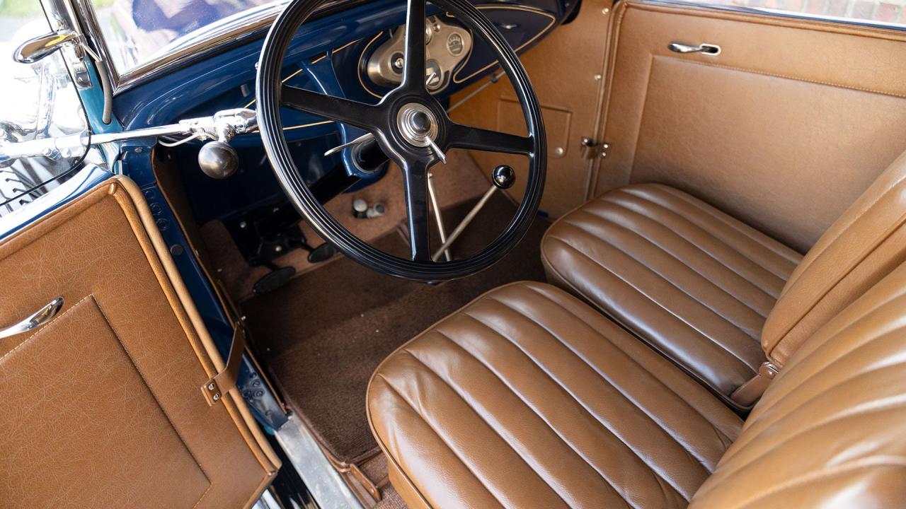 1931 Ford Model A De Luxe 2-Door Phaeton