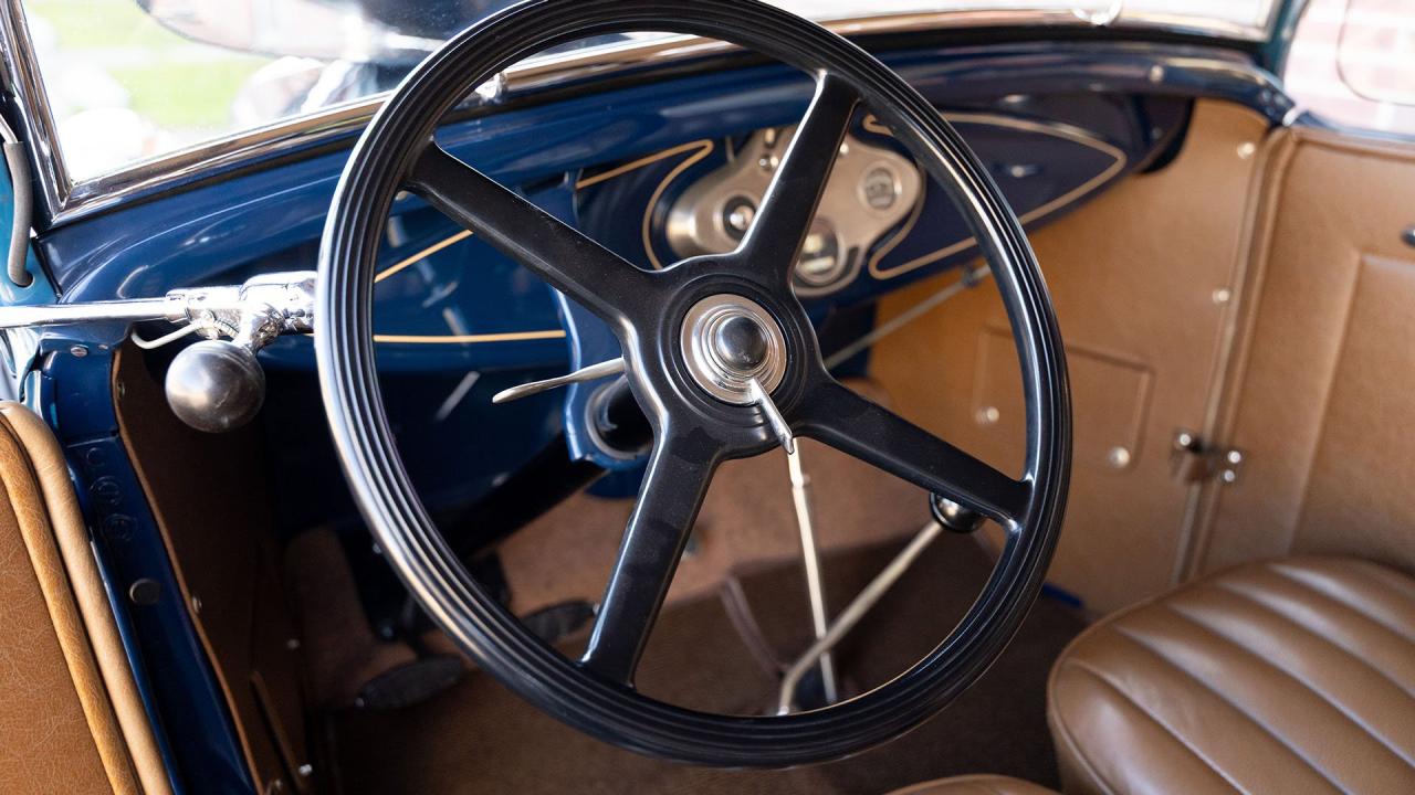 1931 Ford Model A De Luxe 2-Door Phaeton