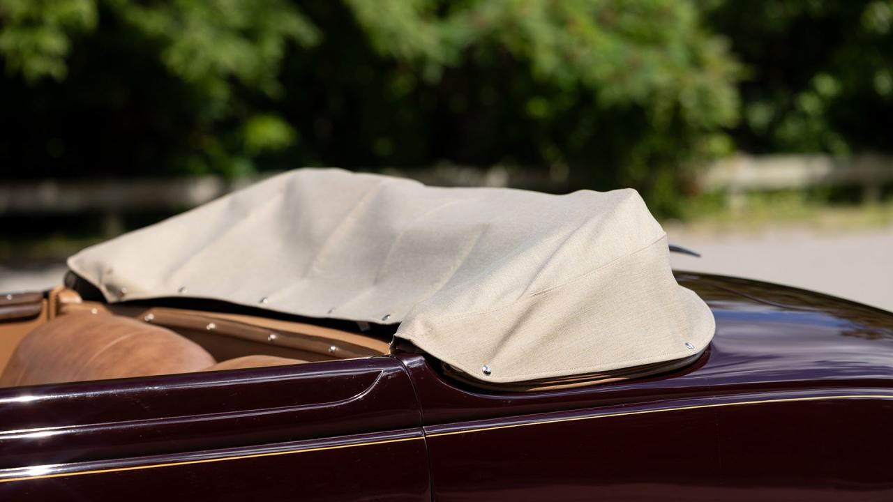 1937 Ford V8 De Luxe Convertible Cabriolet