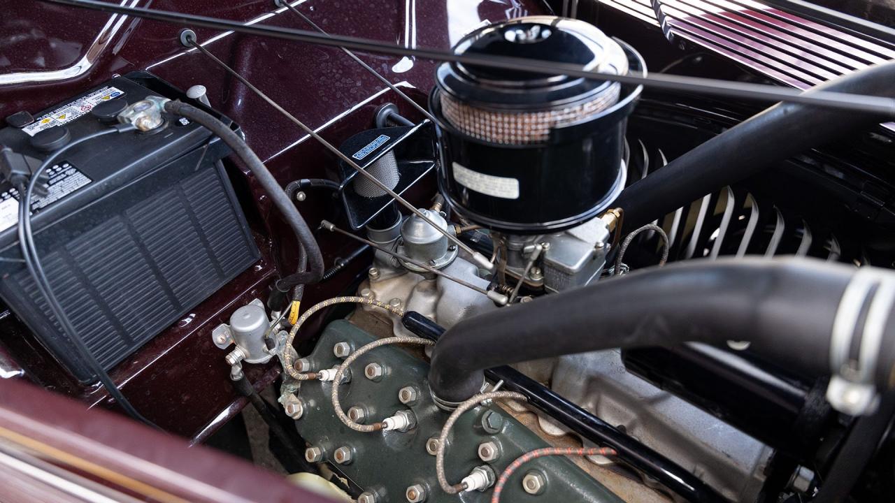 1937 Ford V8 De Luxe Convertible Cabriolet