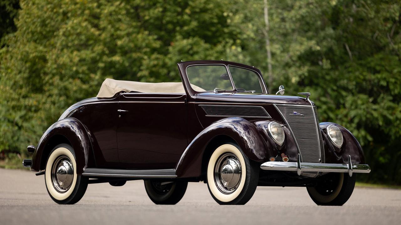 1937 Ford V8 De Luxe Convertible Cabriolet