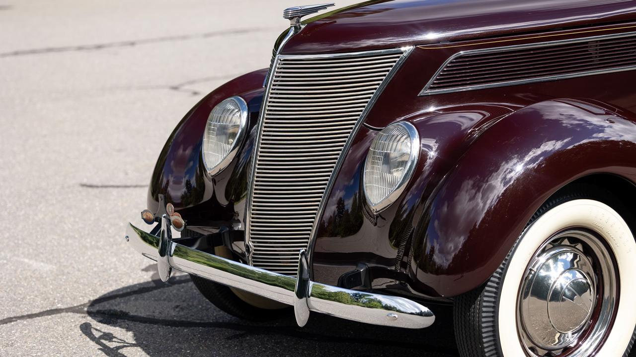1937 Ford V8 De Luxe Convertible Cabriolet