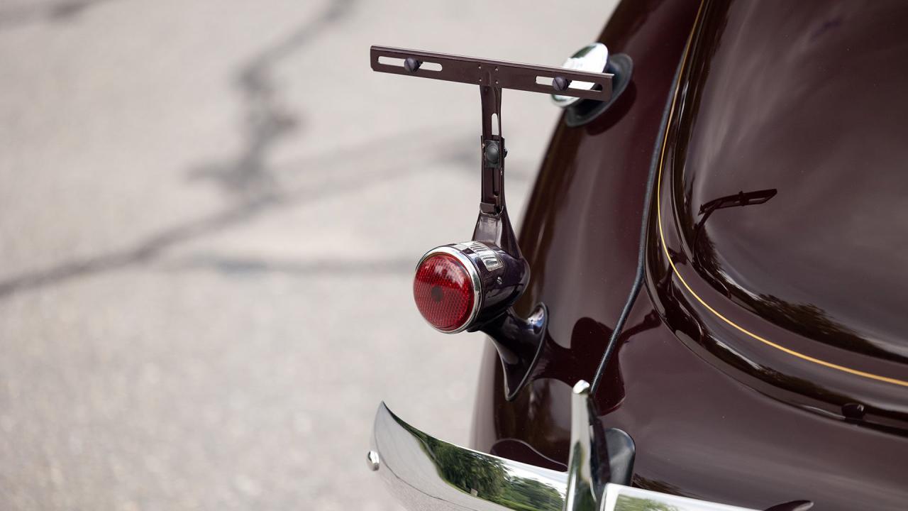 1937 Ford V8 De Luxe Convertible Cabriolet
