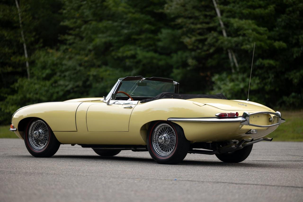 1968 Jaguar E-Type Series 1 4.2 Roadster