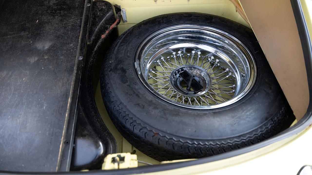 1968 Jaguar E-Type Series 1 4.2 Roadster