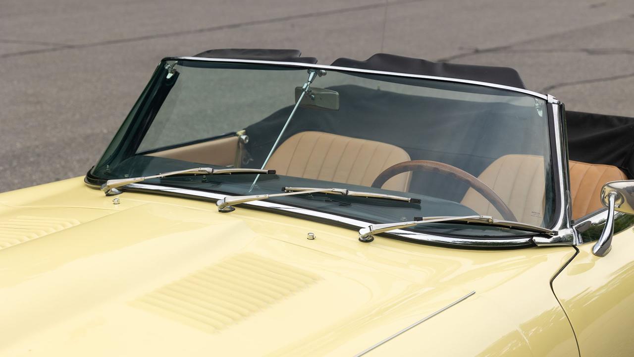 1968 Jaguar E-Type Series 1 4.2 Roadster