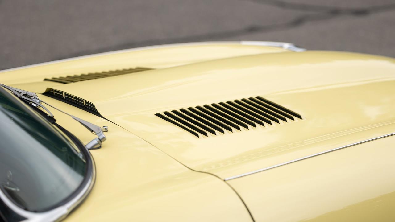 1968 Jaguar E-Type Series 1 4.2 Roadster