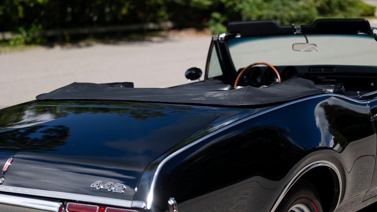 1968 Oldsmobile 442 W-30 Convertible
