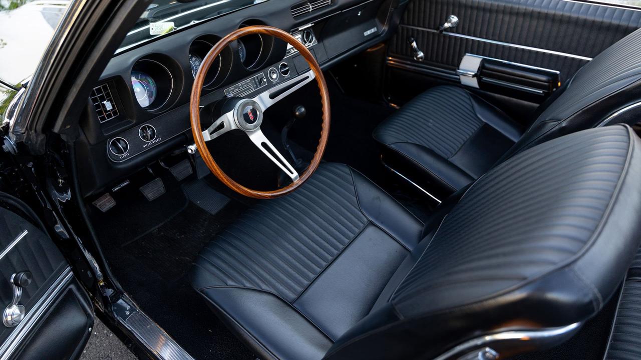 1968 Oldsmobile 442 W-30 Convertible