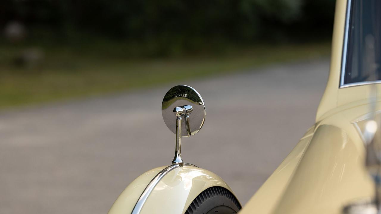1937 Packard 1501 Super Eight Convertible Victoria