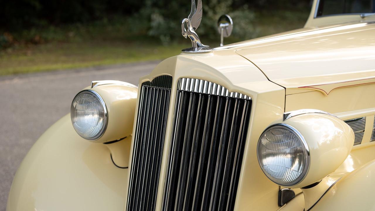 1937 Packard 1501 Super Eight Convertible Victoria