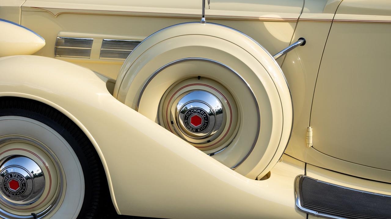 1937 Packard 1501 Super Eight Convertible Victoria