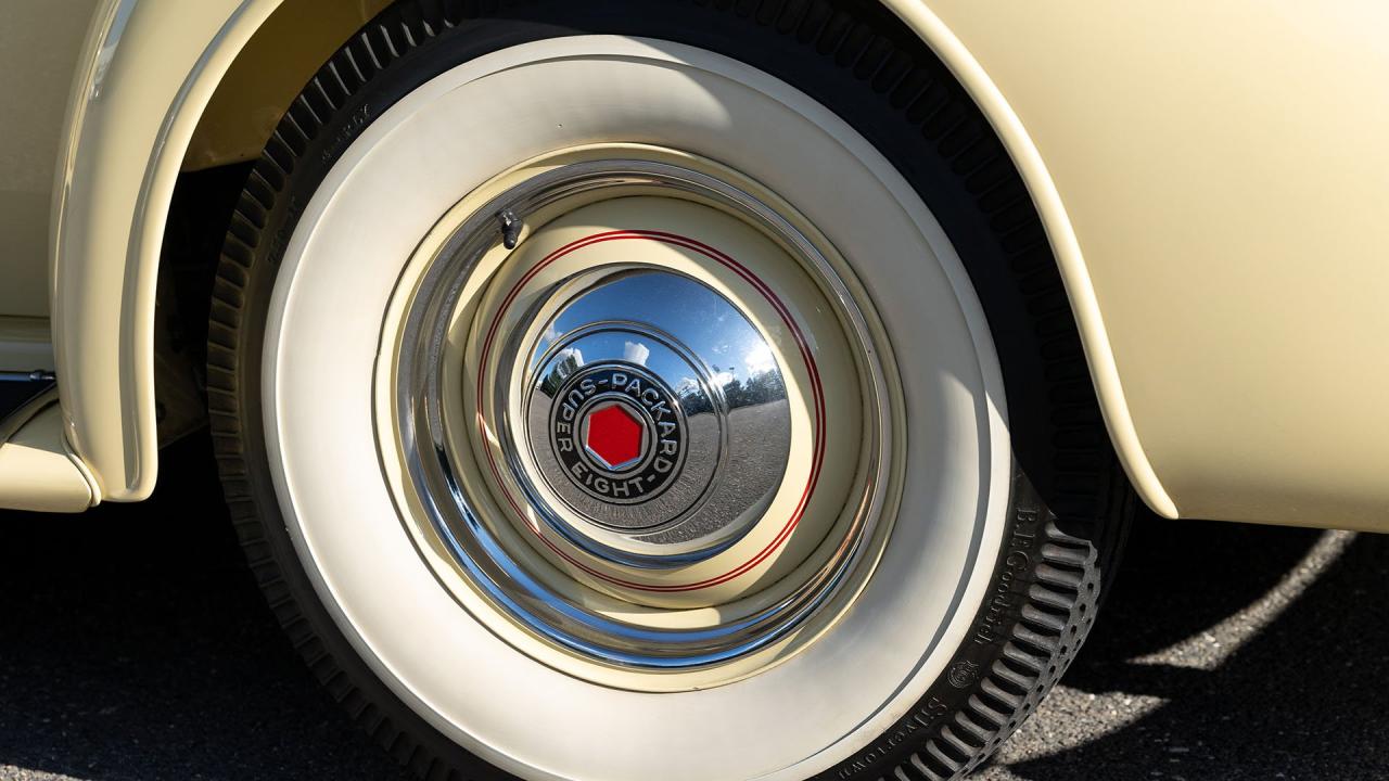 1937 Packard 1501 Super Eight Convertible Victoria