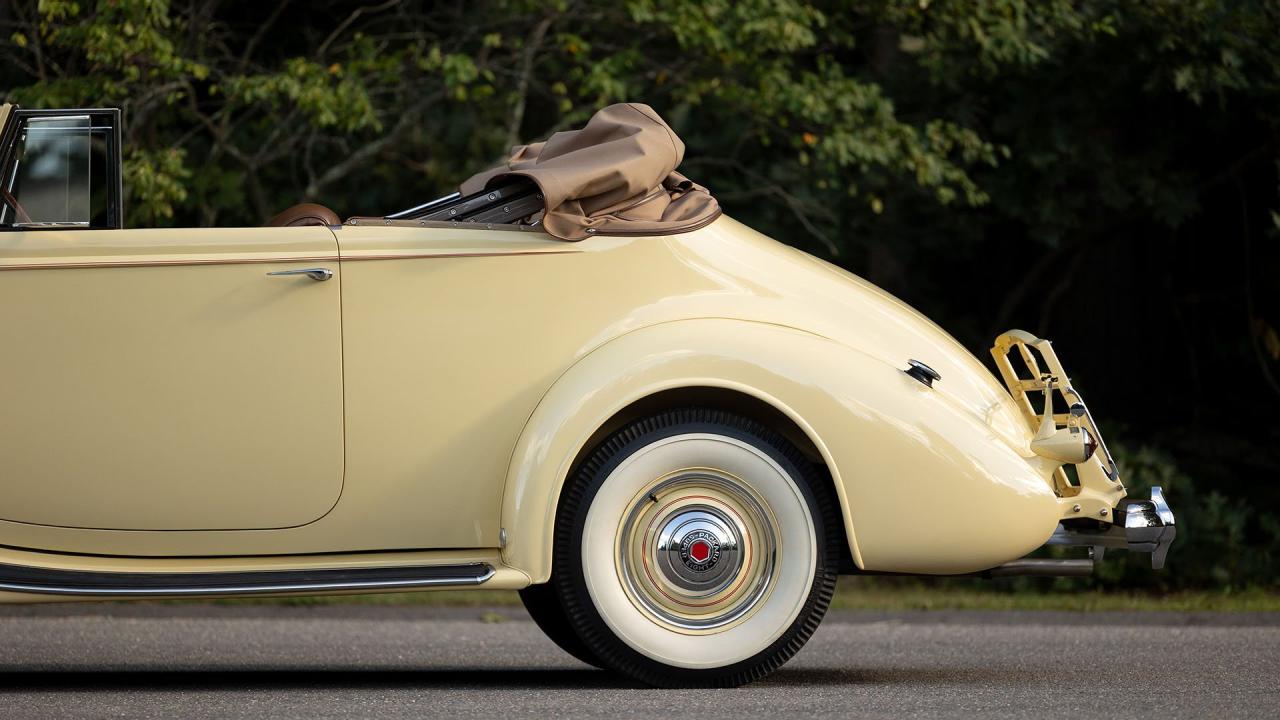 1937 Packard 1501 Super Eight Convertible Victoria