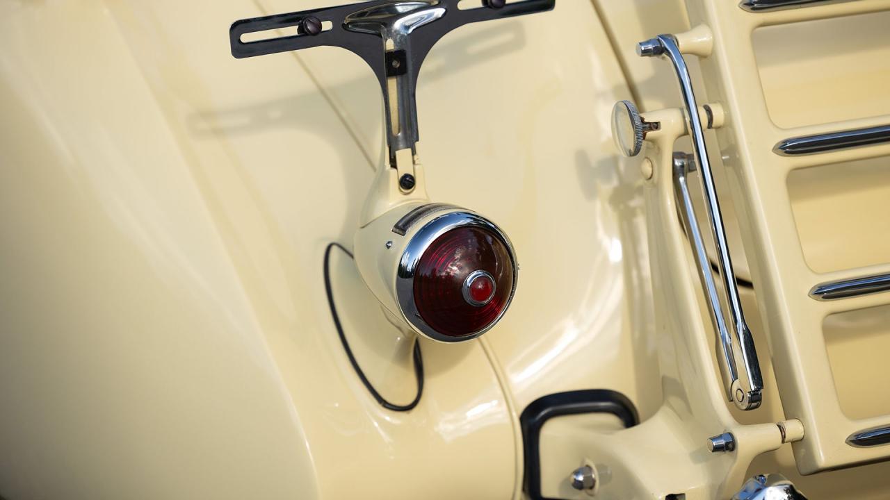 1937 Packard 1501 Super Eight Convertible Victoria