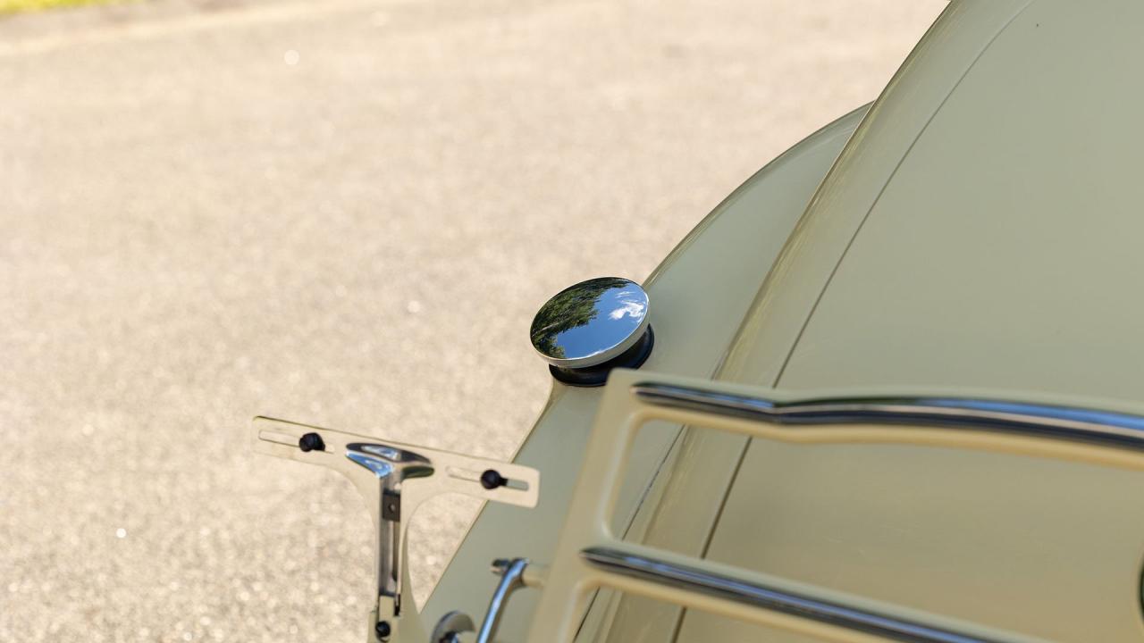 1937 Packard 1501 Super Eight Convertible Victoria
