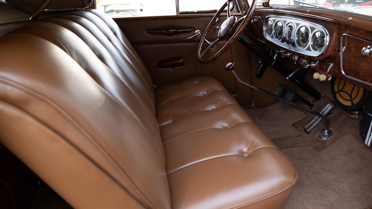 1937 Packard 1501 Super Eight Convertible Victoria