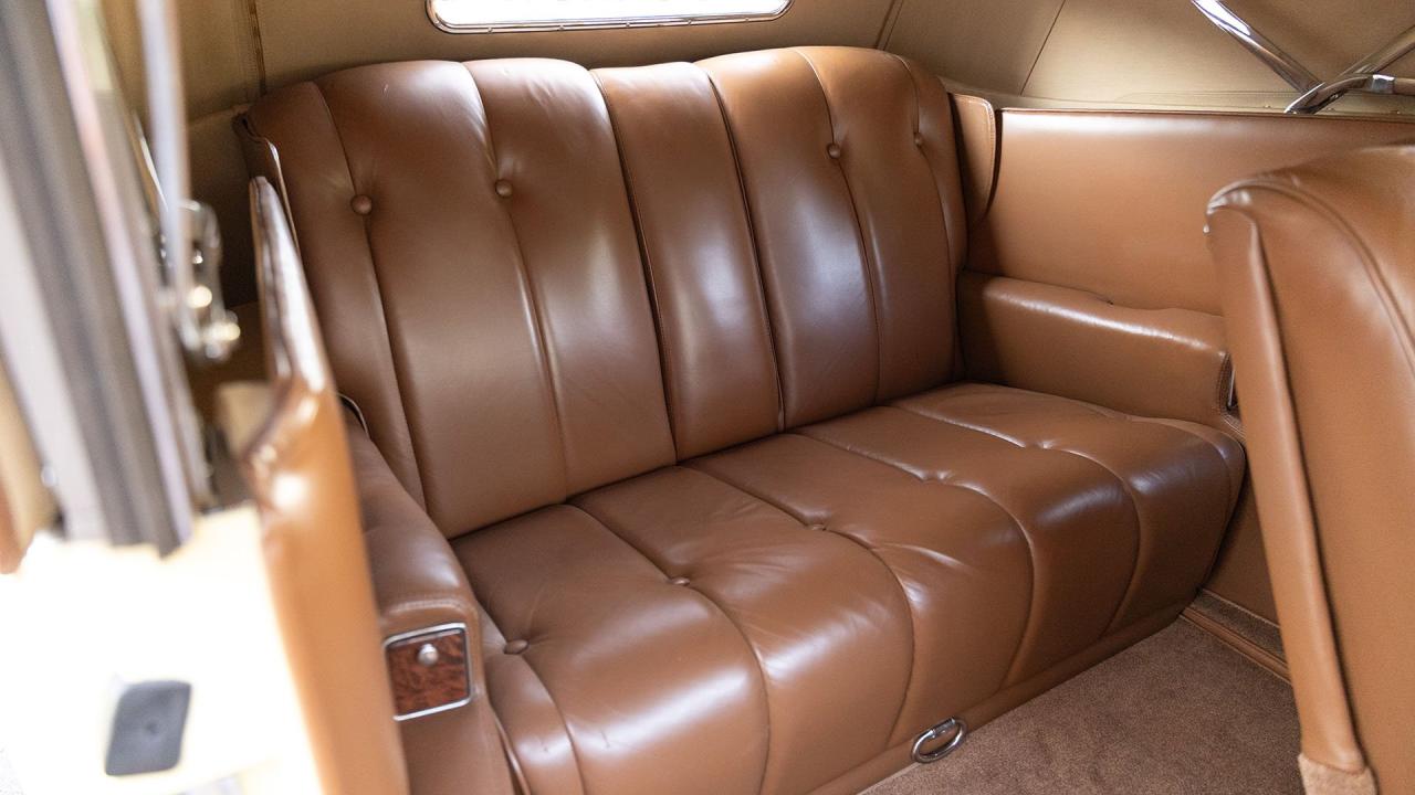 1937 Packard 1501 Super Eight Convertible Victoria