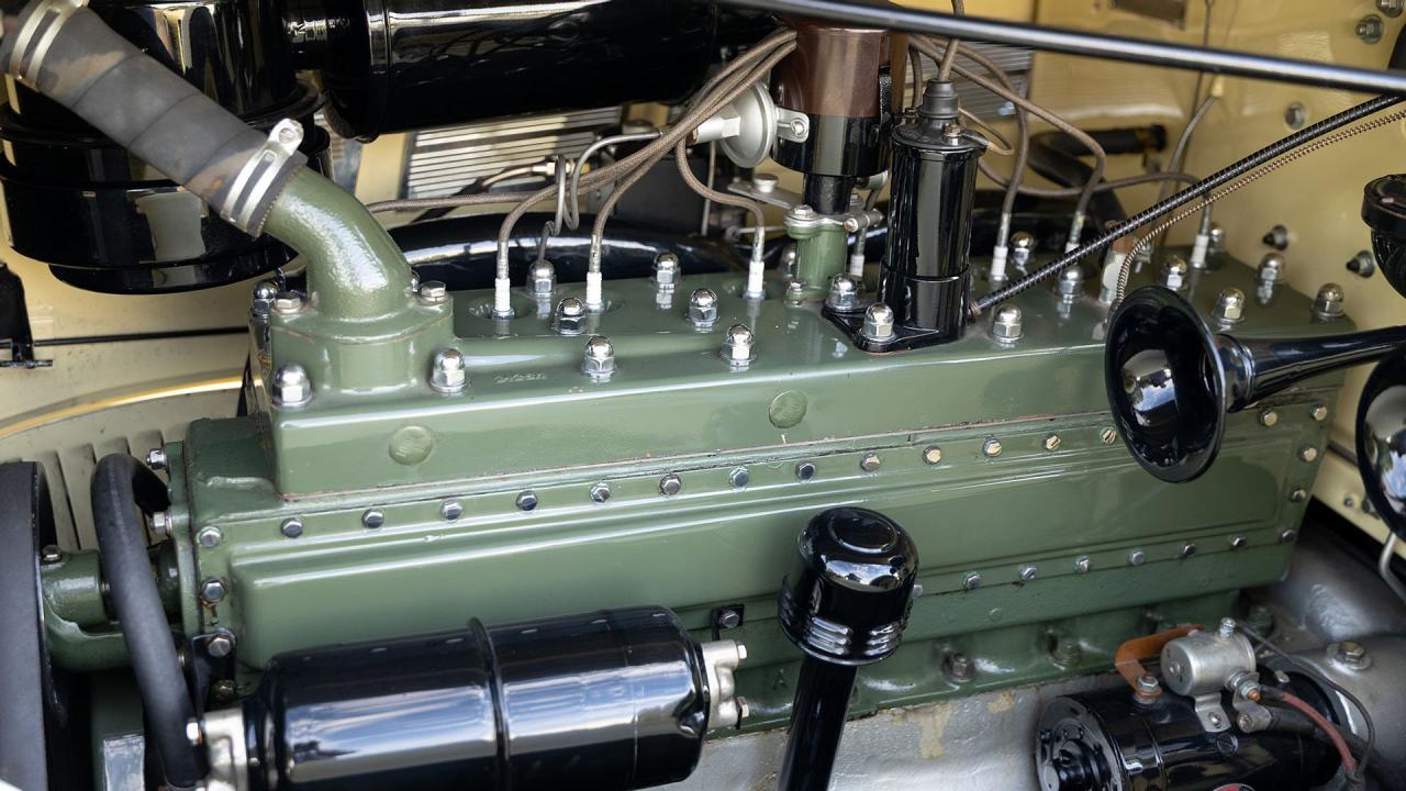 1937 Packard 1501 Super Eight Convertible Victoria