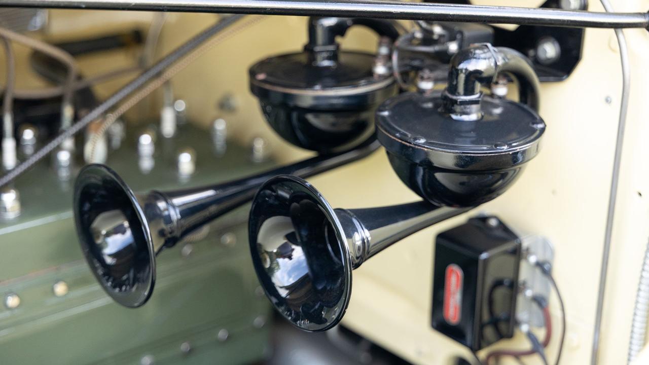 1937 Packard 1501 Super Eight Convertible Victoria